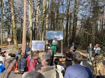 Presse / Mitteilungen